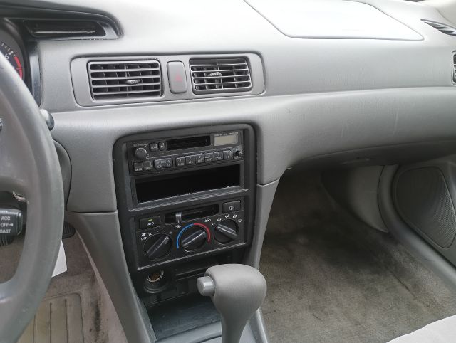 97 CAMRY LE (22).jpg
